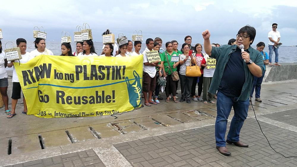 Statewide Movement Gathers Momentum to Ban Plastic Bags
