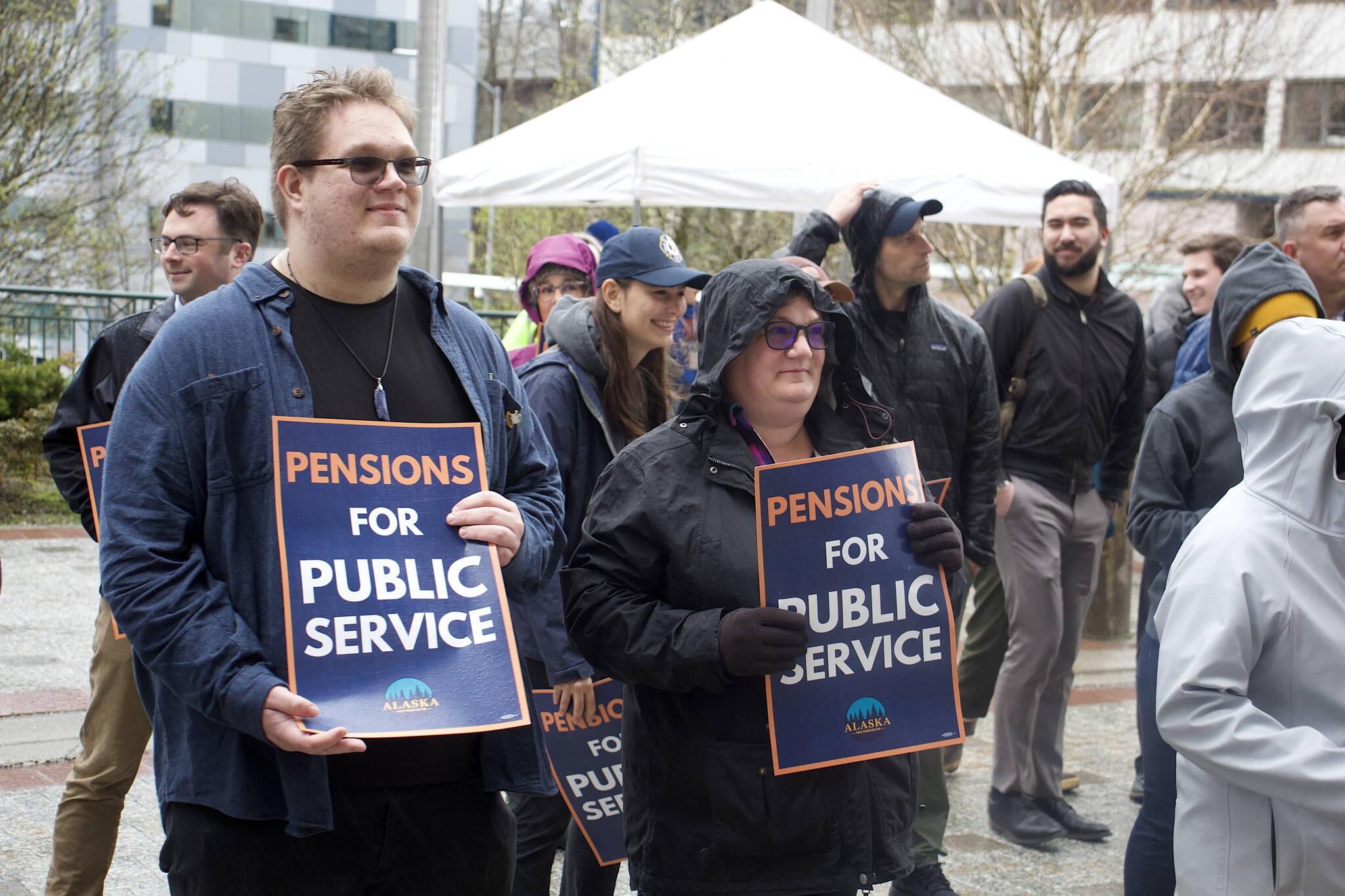 Legislators Debate Public Pension Reform for State Workers