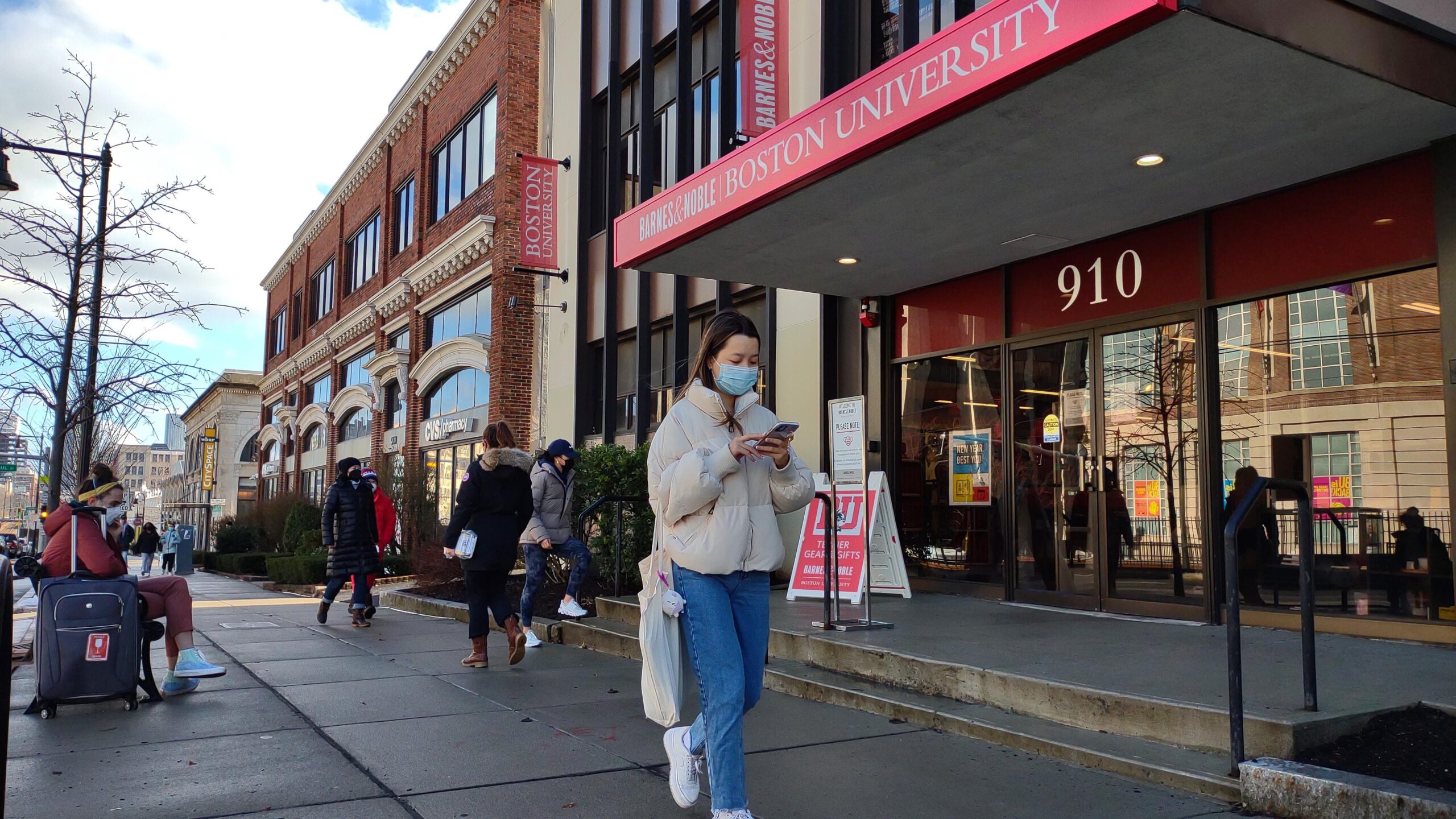Boston University, MIT Tighten Budgets Amid Federal Cuts