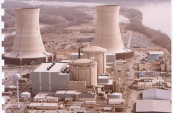 Nuclear Power Debate Intensifies in Clean Energy Future Plans