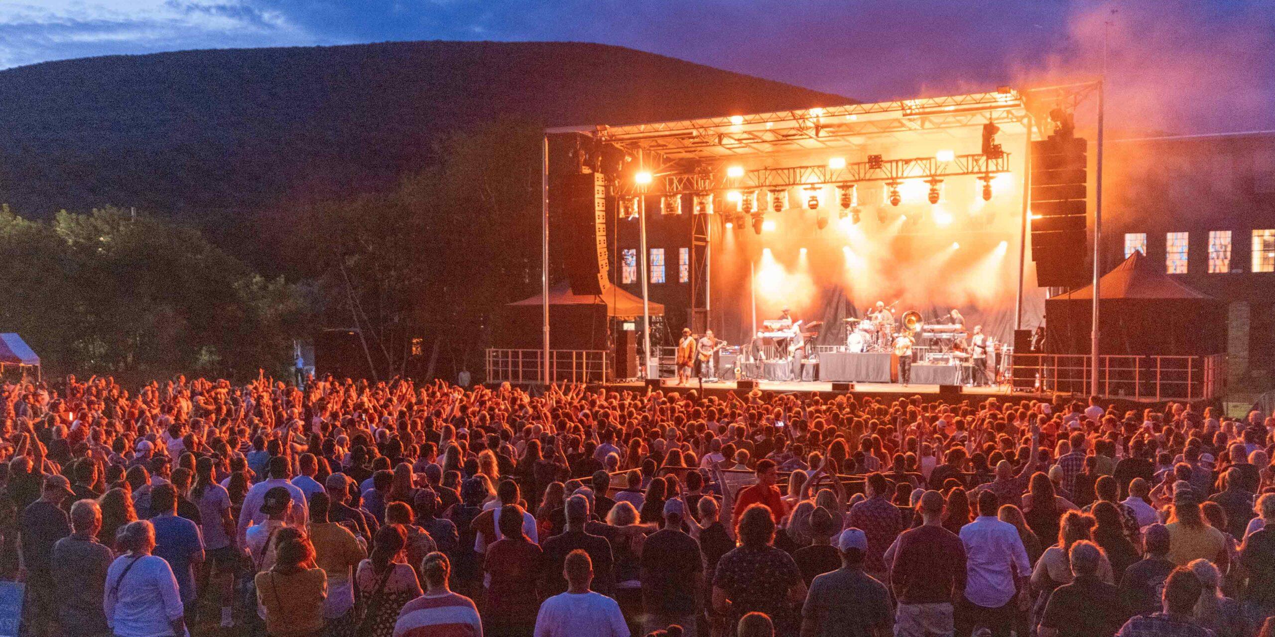 MASS MoCA Debuts “New York State of Mind” Music Photo Exhibit