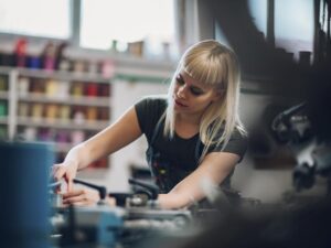 Local Job Market Faces Uncertain Future: Expert Analysis