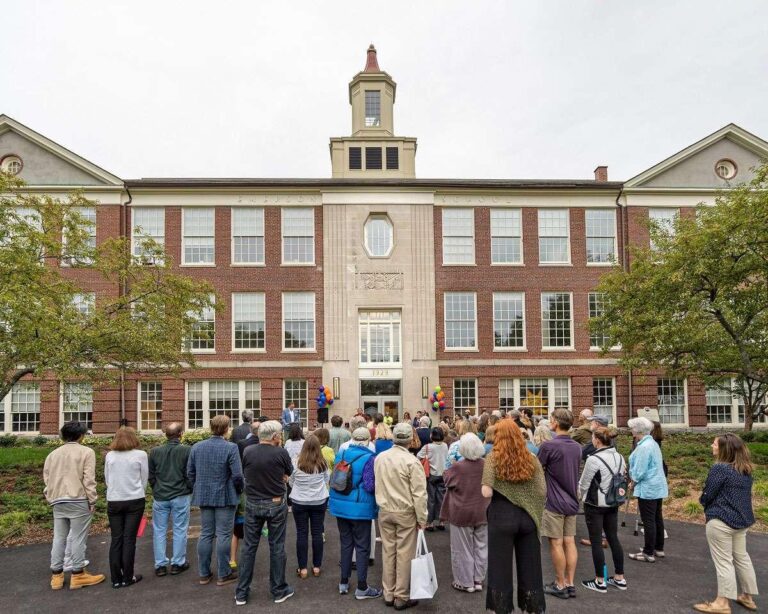 Umbrella Arts Center Honors Black Colonial History in Exhibit Umbrella Arts Center Honors Black Colonial History in Exhibit