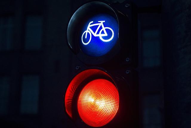 Innovative Technologies Revolutionize Traffic Management and Control Innovative Technologies Revolutionize Traffic Management and Control